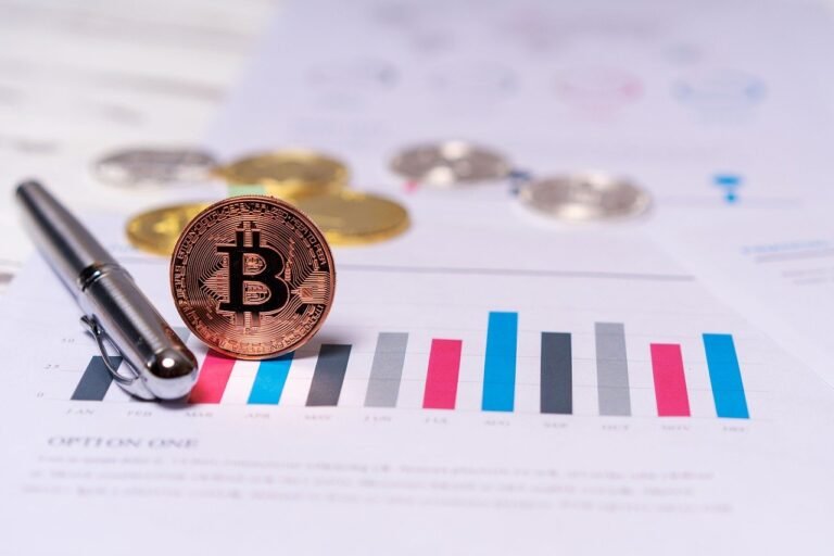 UTXO Model: How Bitcoin Tracks Your Digital Holdings