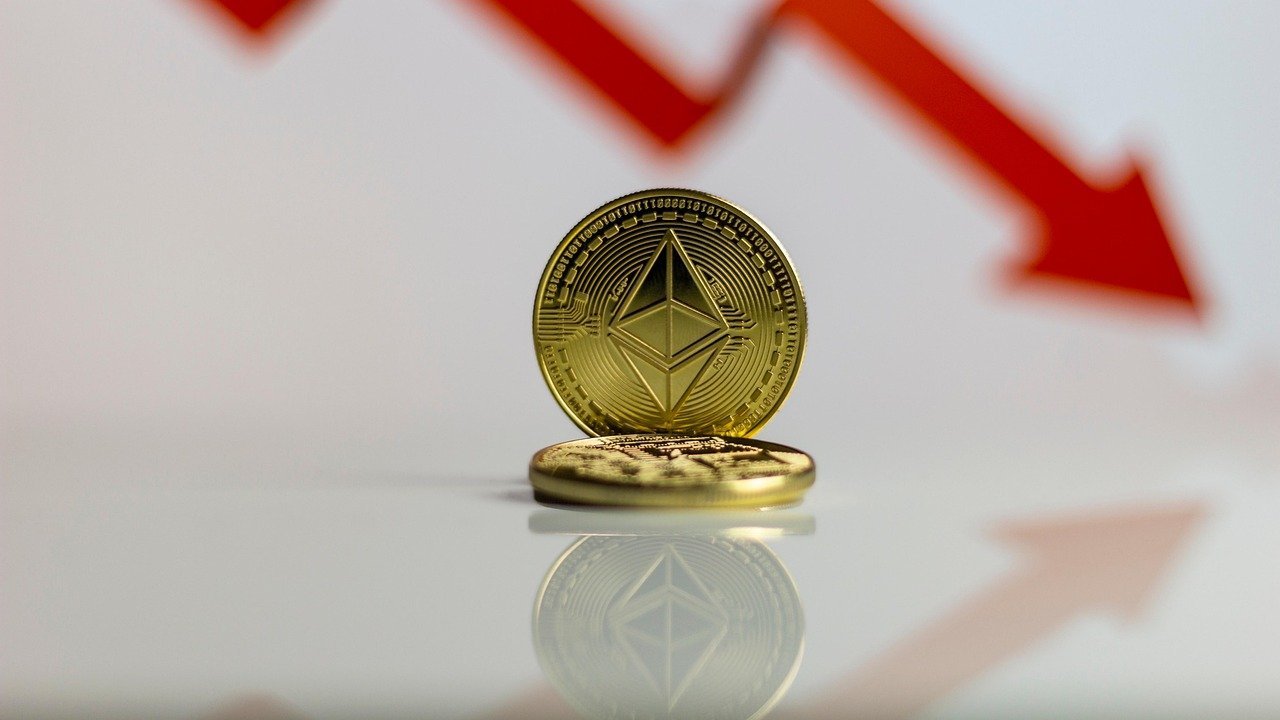 Financial institutions integrating blockchain technology for asset tokenization